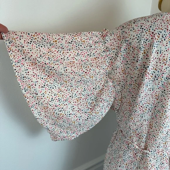 MOTHERHOOD MATERNITY White & Multicolor Blouse With Waist Tie | Size Medium - Picture 6 of 16